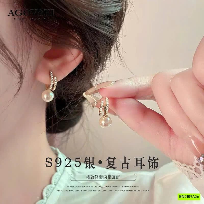 HOA TAI HÃNG AGOVSKI