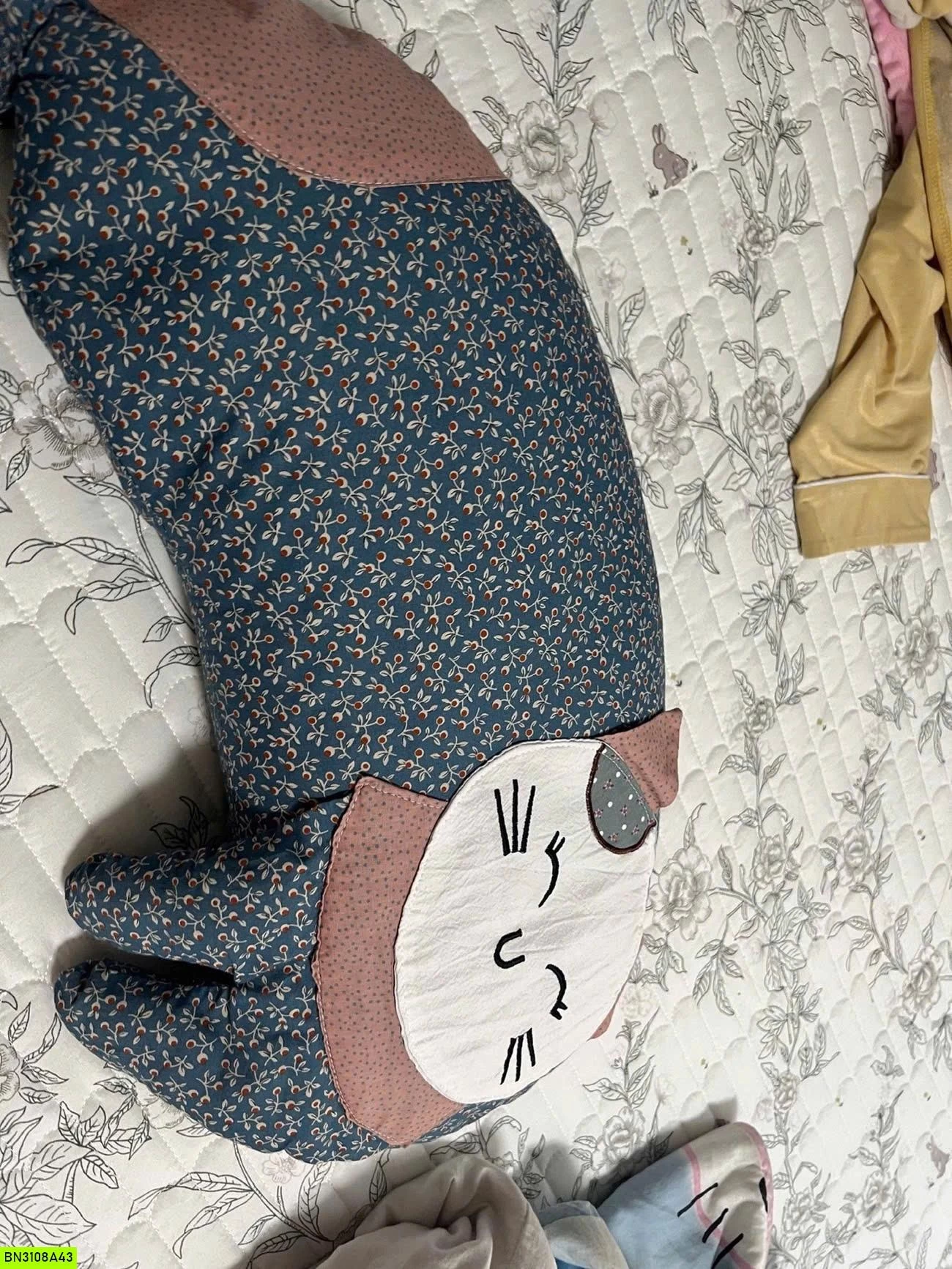 GỐI MÈO HẠT KIỀU MẠCH