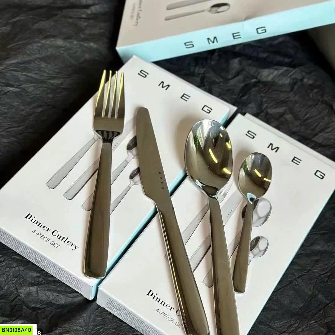 BỘ DAO DĨA THÌA 4 MÓN SMEG