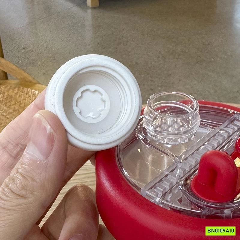 BÌNH NƯỚC KÈM BÌNH LỌC TRÀ DỄ THƯƠNG