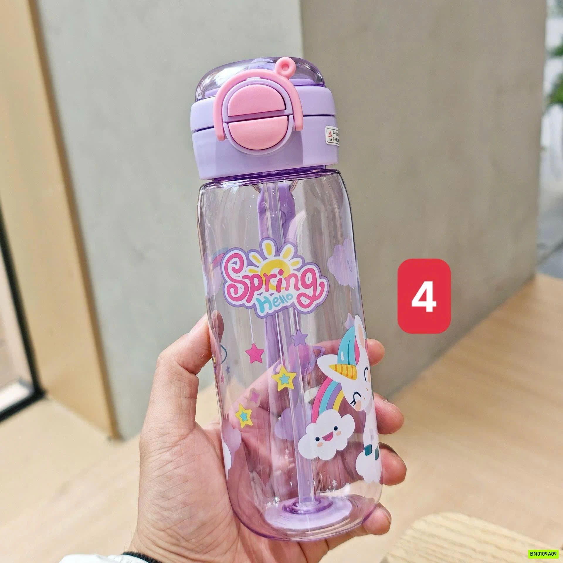 BÌNH NƯỚC IN HÌNH DỄ THƯƠNG CHO BÉ