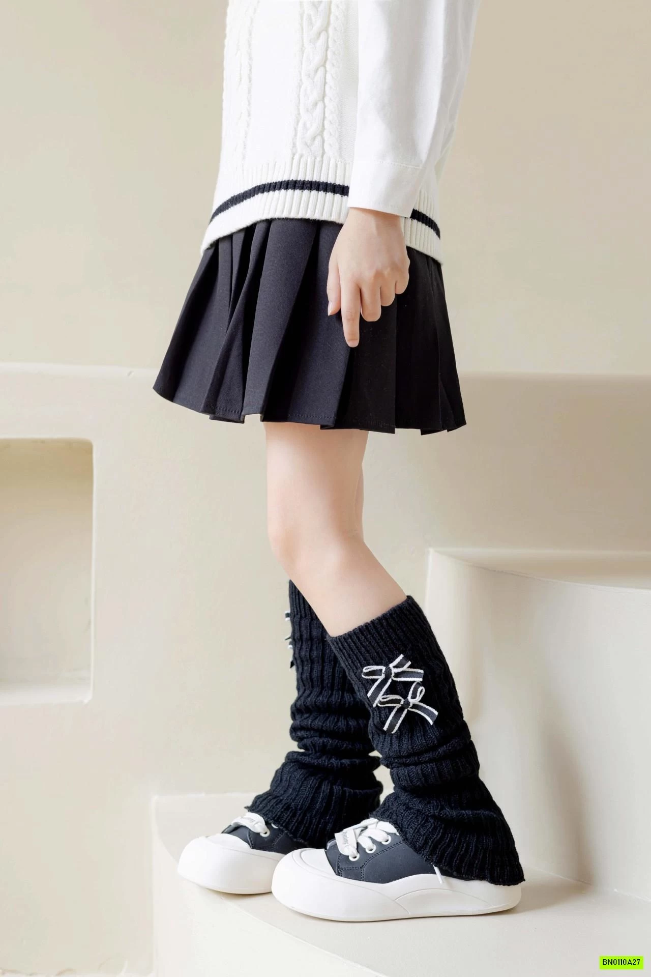 TẤT LEN KO BÀN GẮN NƠ THỎ