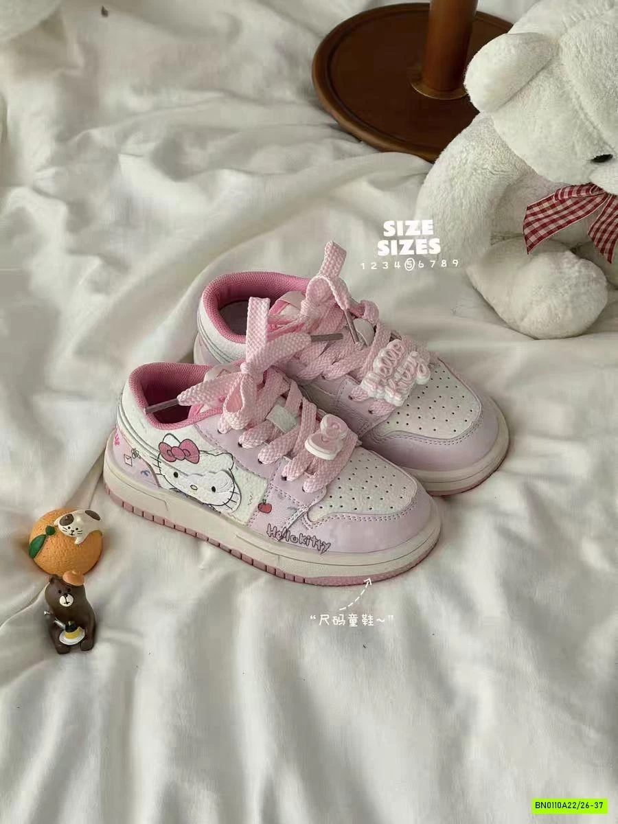 GIÀY THỂ THAO KITTY