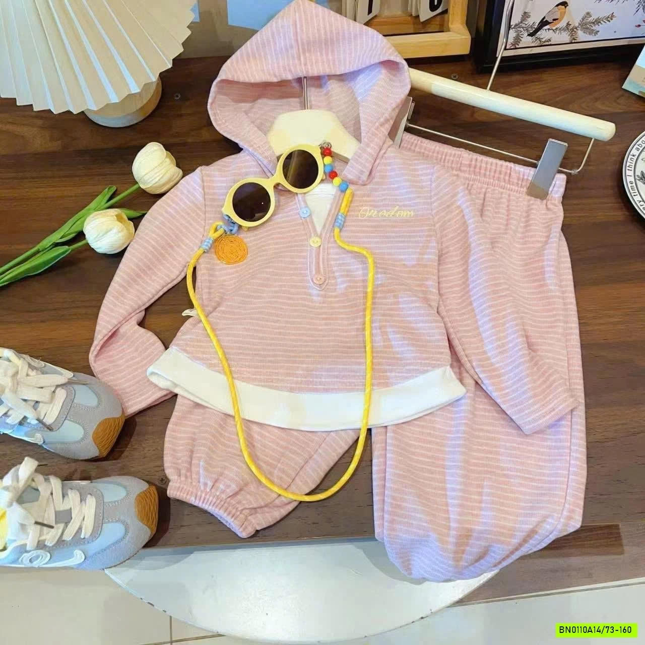 SÉT BỘ KẺ RÚT EO LIỀN MŨ