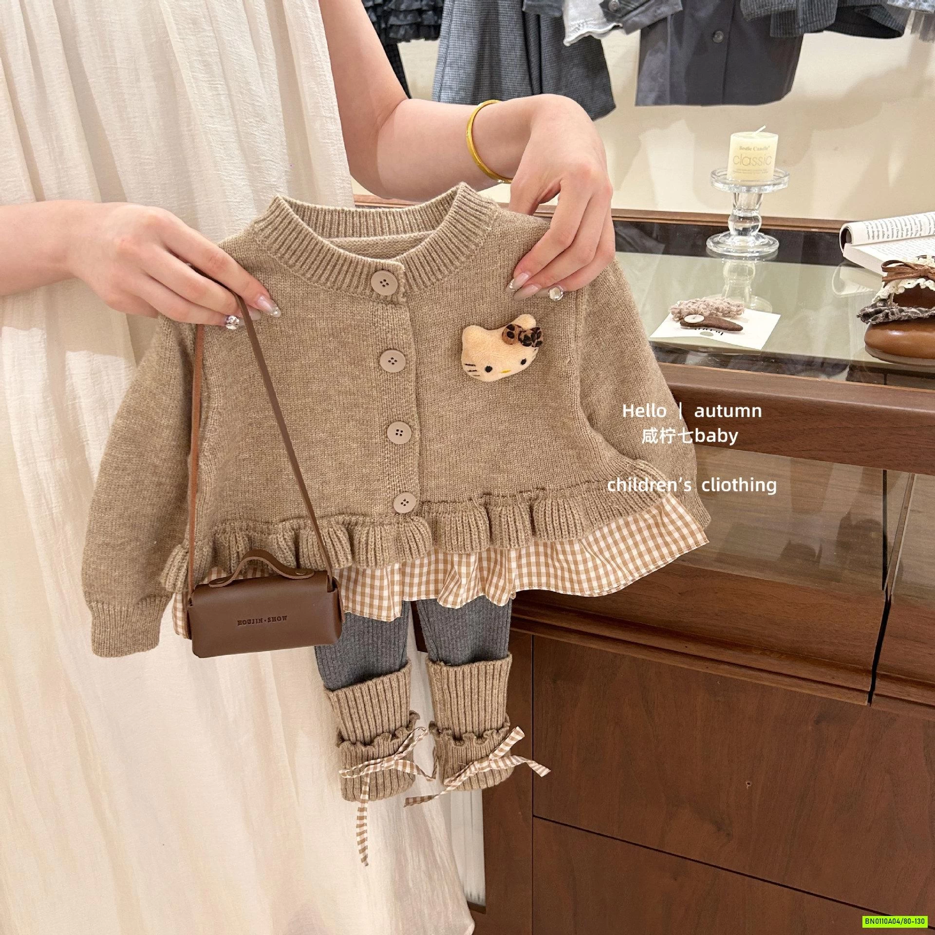 ÁO LEN NÂU KITTY MIX LEGGING XÁM