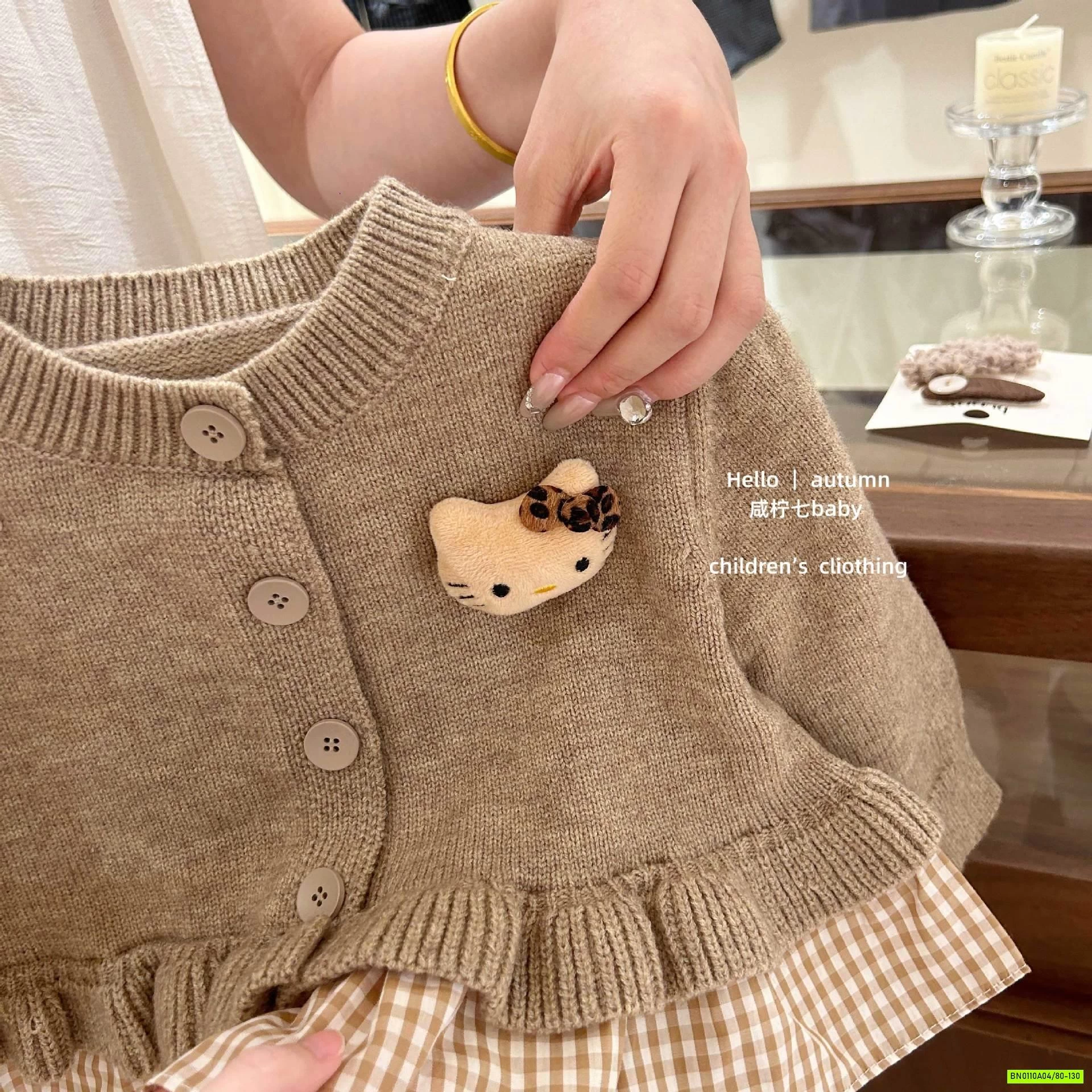 ÁO LEN NÂU KITTY MIX LEGGING XÁM