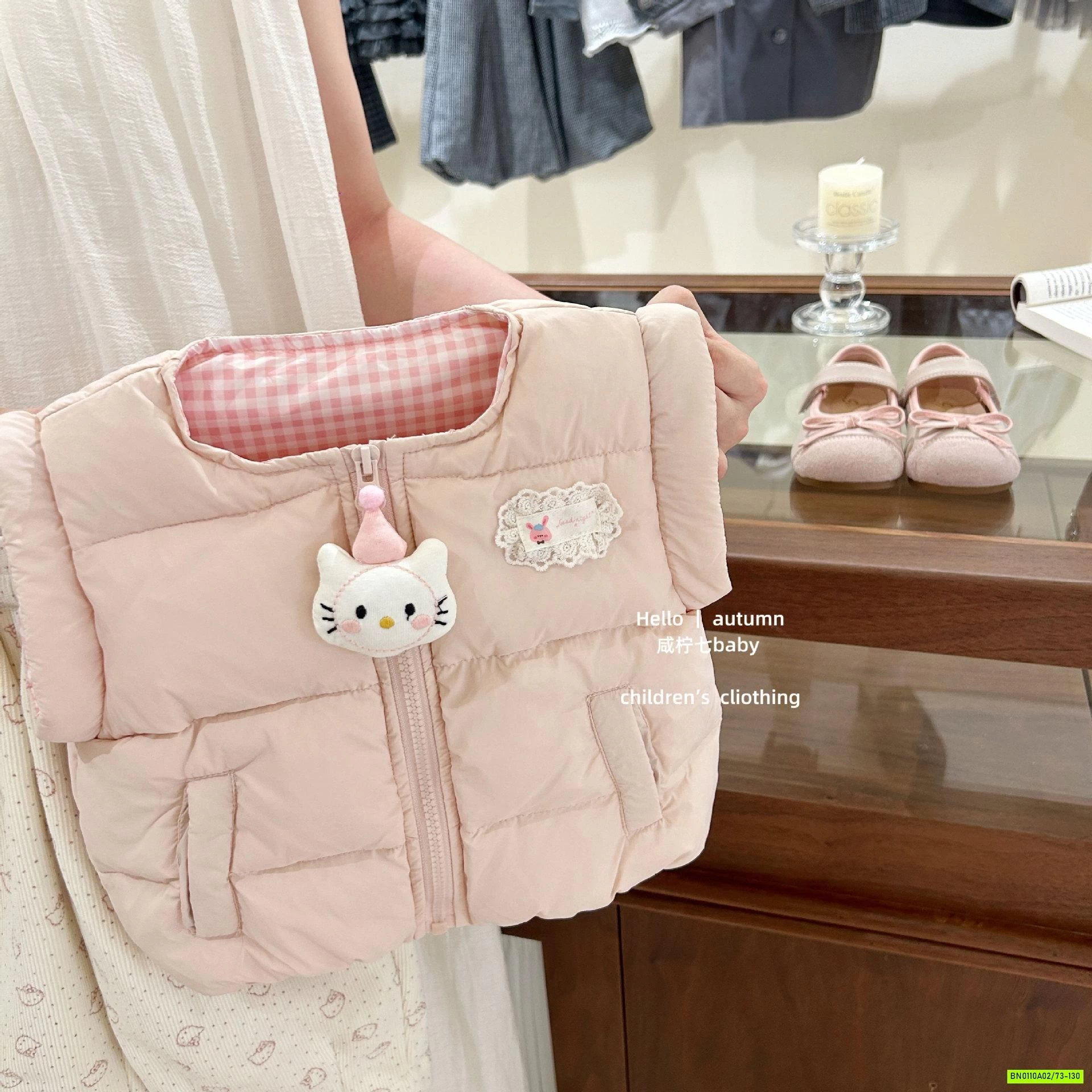 KHOÁC PHAO 2 MẶT MIX QUẦN BOM HOA