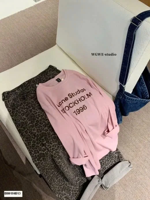 ÁO THUN CHỮ DÁNG RỘNG WGWE