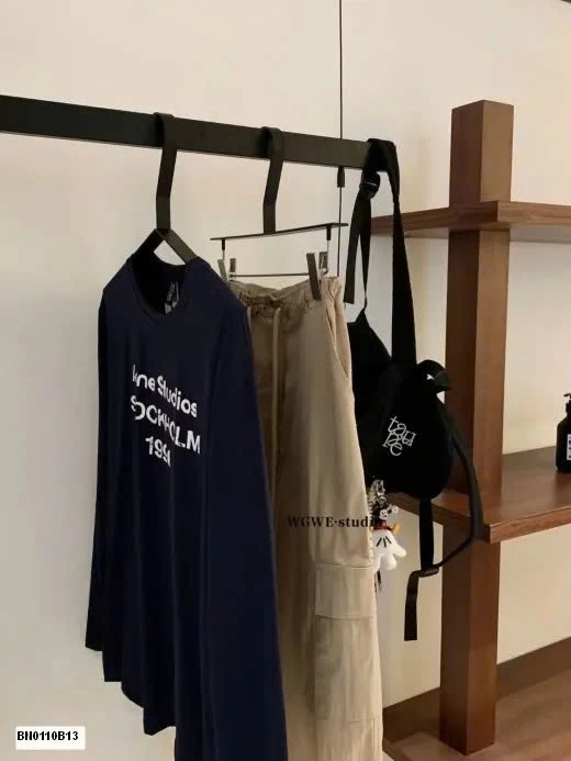 ÁO THUN CHỮ DÁNG RỘNG WGWE