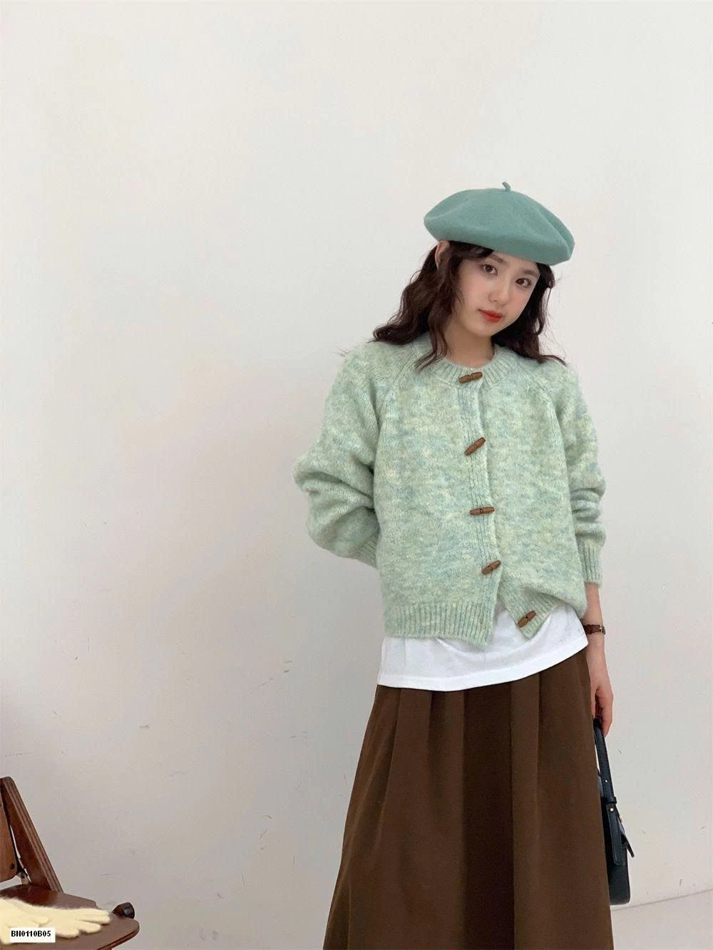 ÁOKHOÁC LEN CÚC GỖ