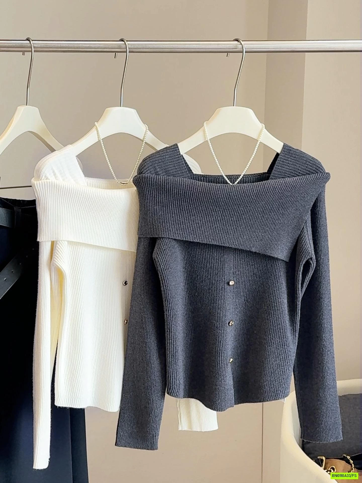 ÁO LEN TRỄ VAI GIẢ CÚC ANNA