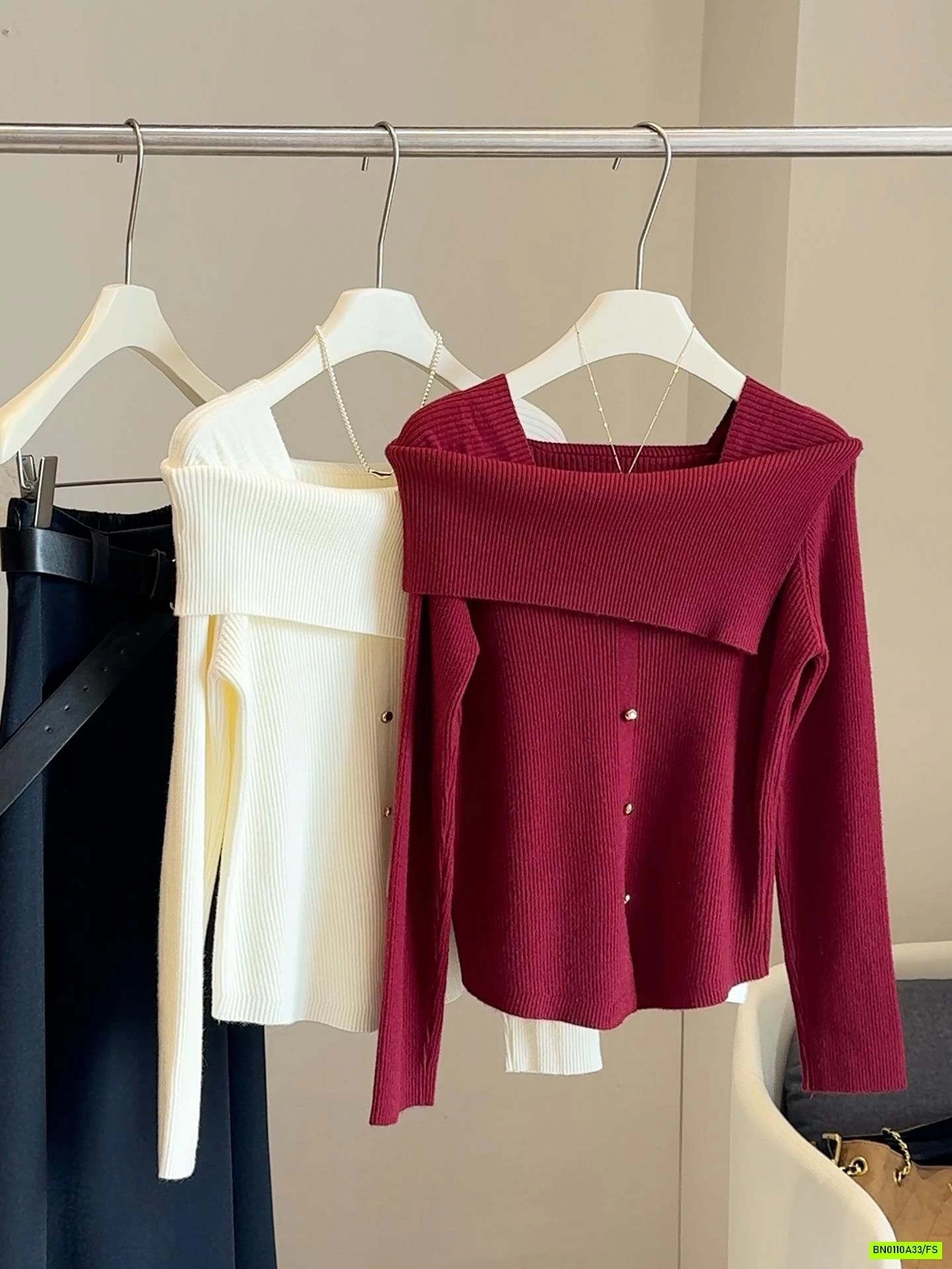 ÁO LEN TRỄ VAI GIẢ CÚC ANNA