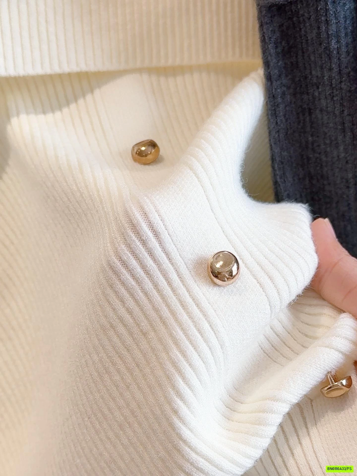 ÁO LEN TRỄ VAI GIẢ CÚC ANNA