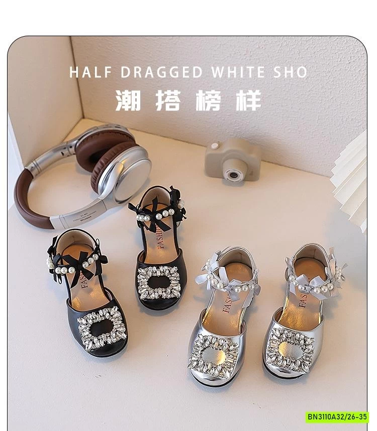 SANDAL GÓT VUÔNG TAG ĐÁ