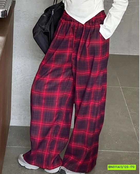 CROPTOP VẠT CHÉO MIX QUẦN SUÔNG CARO