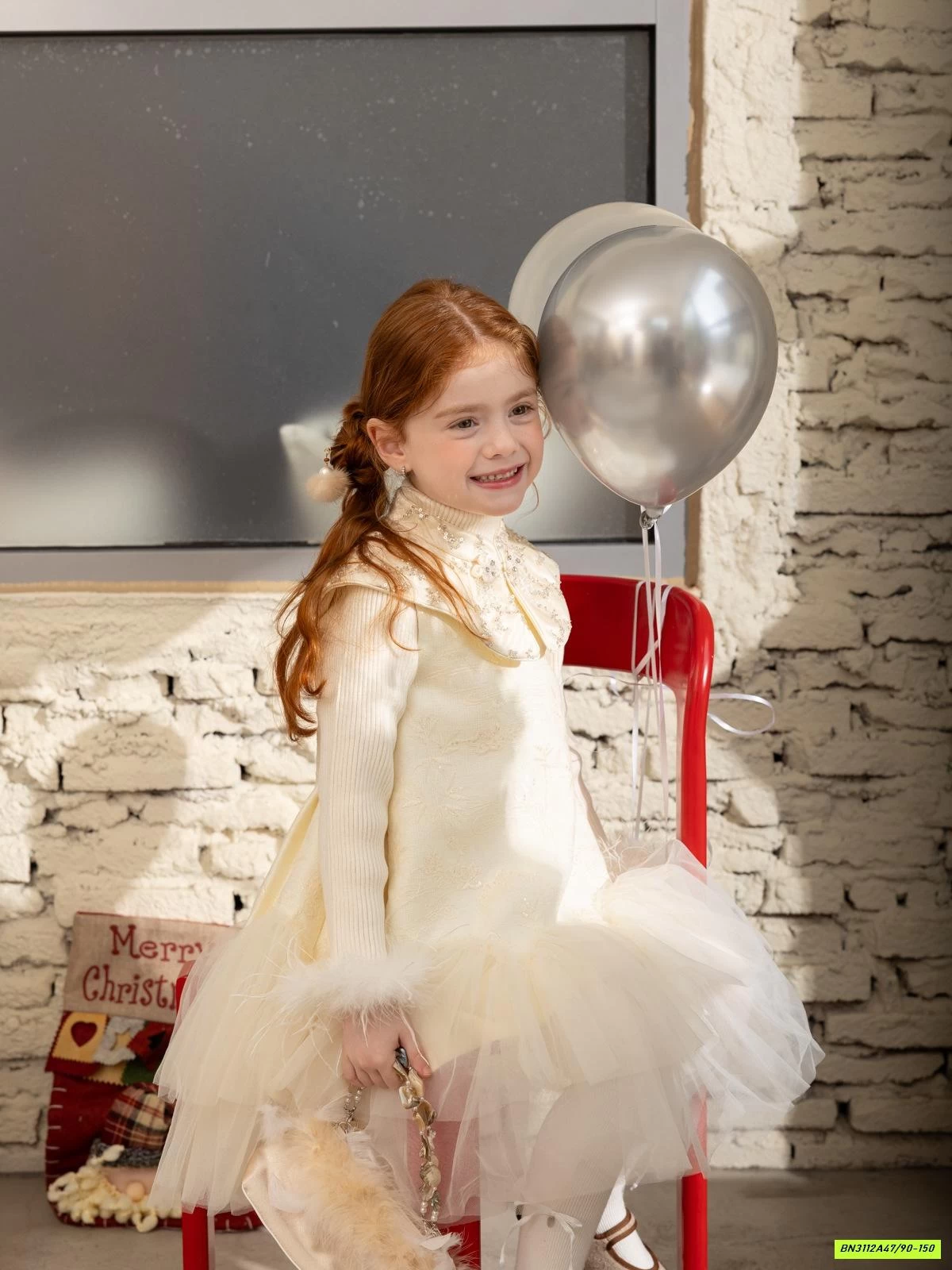 SƯỜN XÁM LÓT NHUNG PHỐI VOAN (KO KÈM ÁO LEN)