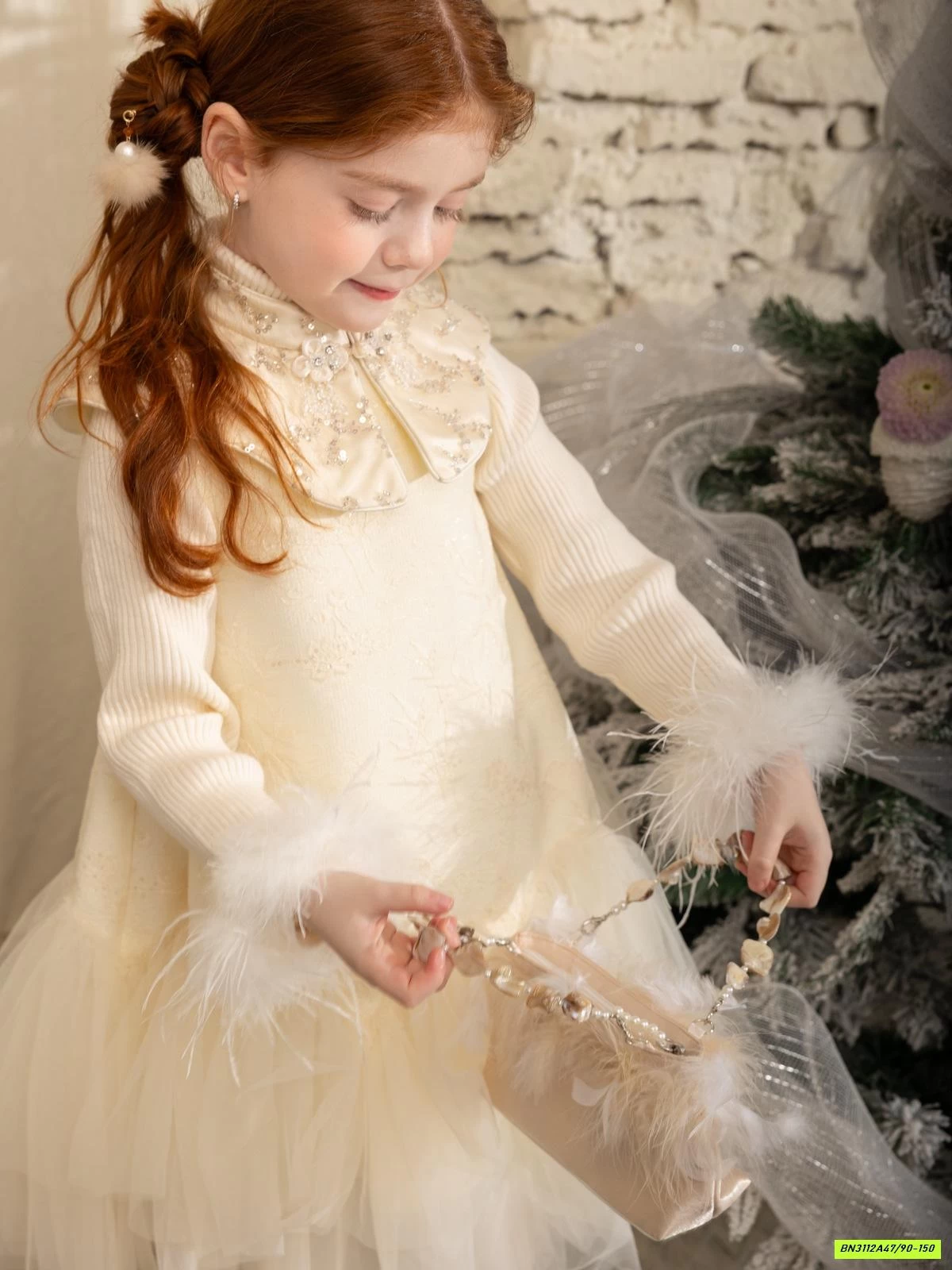 SƯỜN XÁM LÓT NHUNG PHỐI VOAN (KO KÈM ÁO LEN)