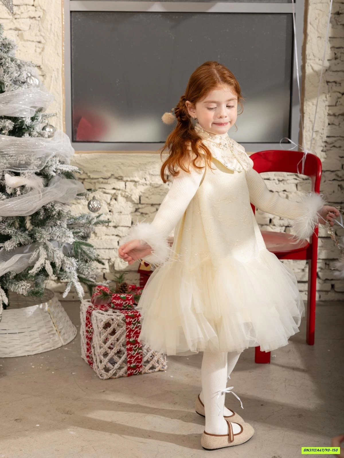 SƯỜN XÁM LÓT NHUNG PHỐI VOAN (KO KÈM ÁO LEN)