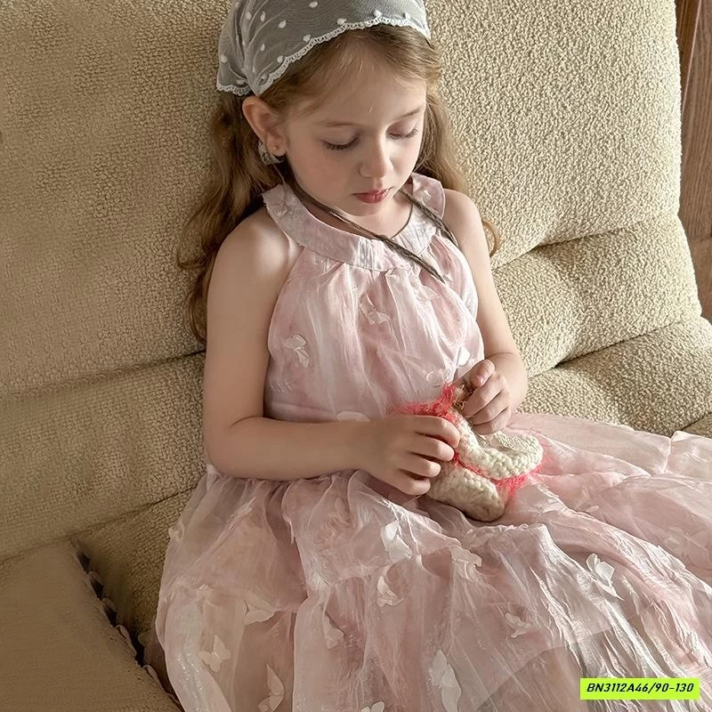 ĐẦM VOAN CỔ YẾM HỒNG GẮN BƯỚM AMUHOU