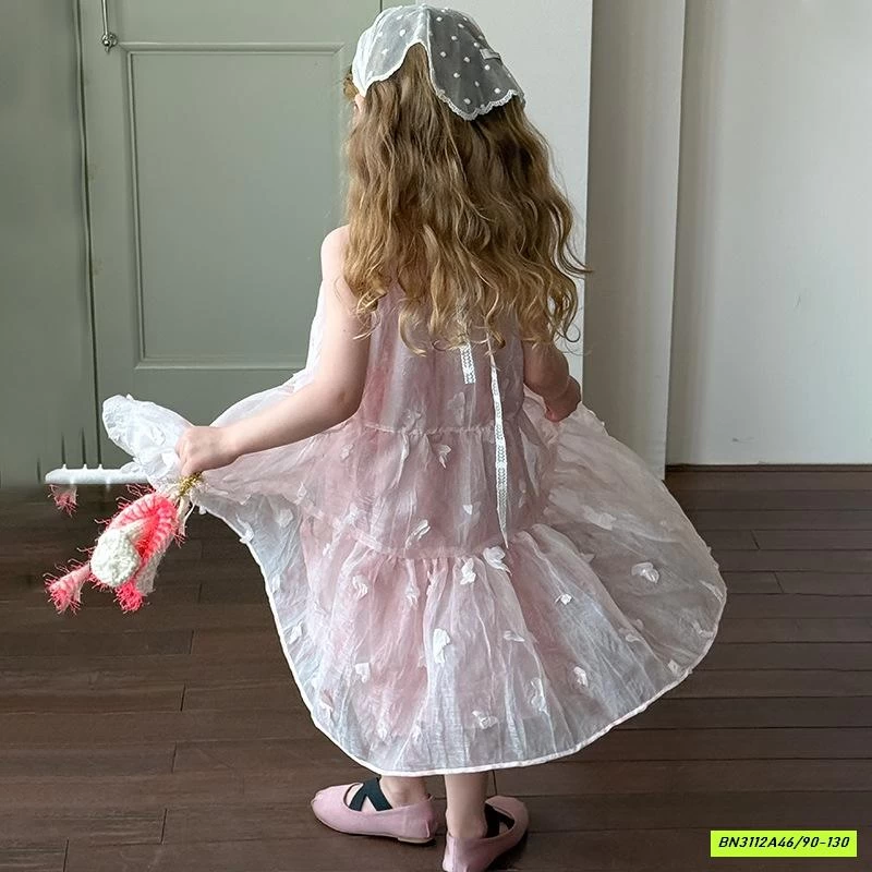 ĐẦM VOAN CỔ YẾM HỒNG GẮN BƯỚM AMUHOU