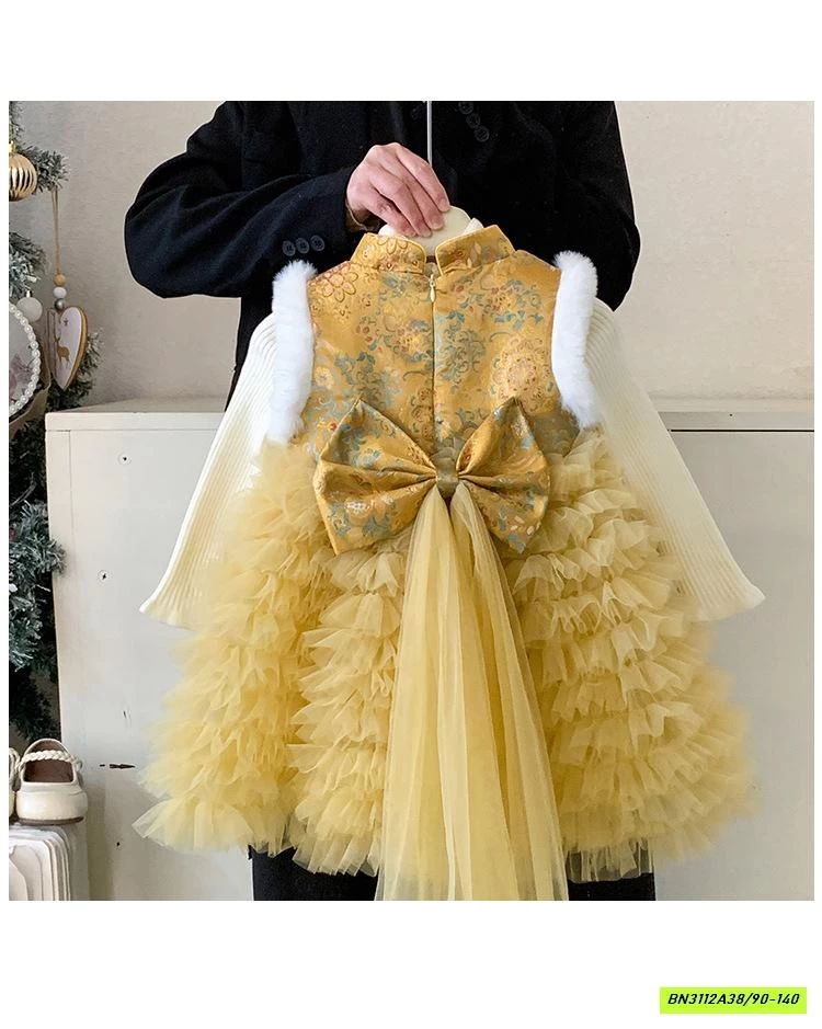 ĐẦM TUTU CỔ TRANG KÈM ÁO LEN BLUETOWN