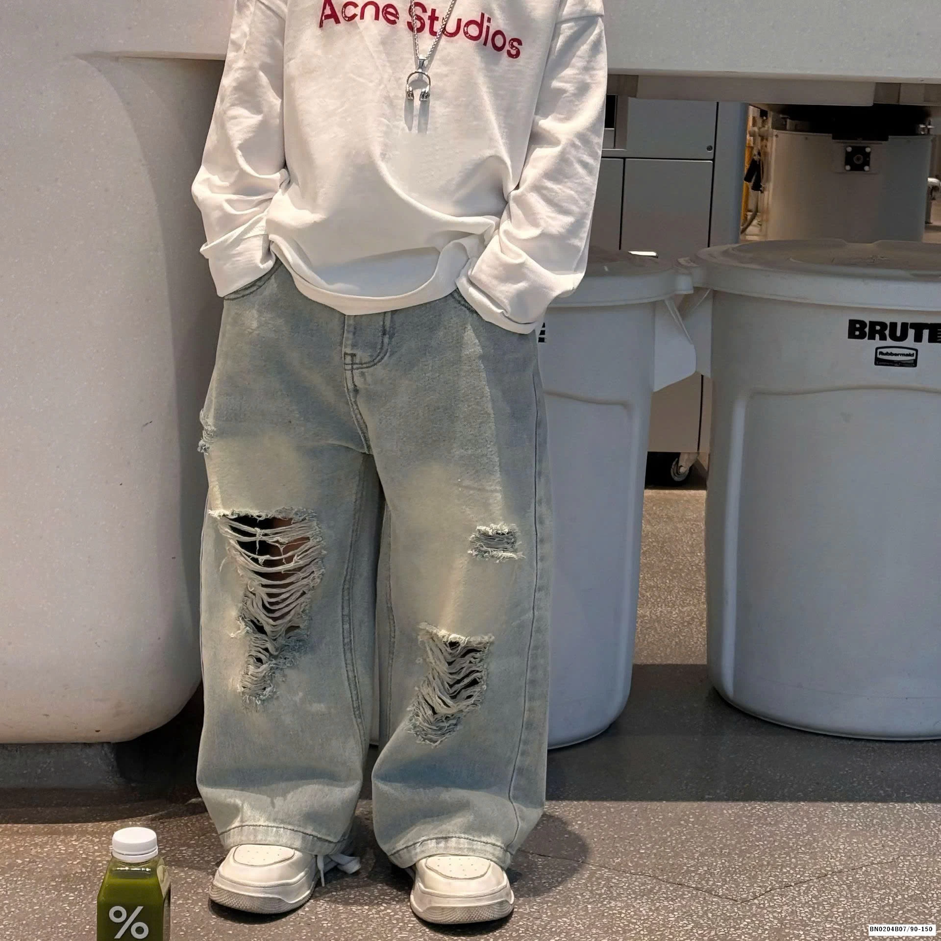 QUẦN JEAN RÁCH CÁ TÍNH