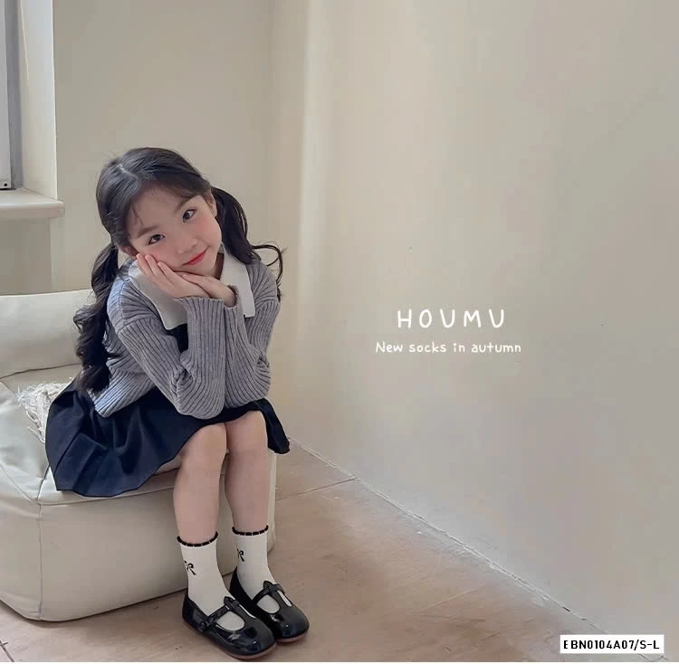 SÉT 3Đ TẤT TONE ĐEN TRẮNG