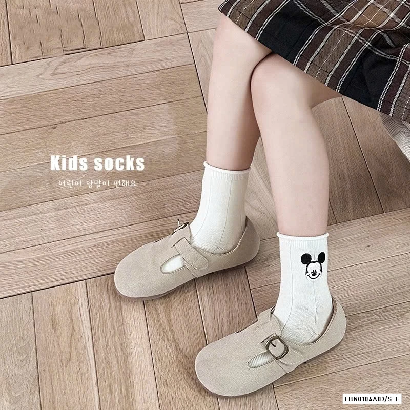 SÉT 3Đ TẤT TONE ĐEN TRẮNG