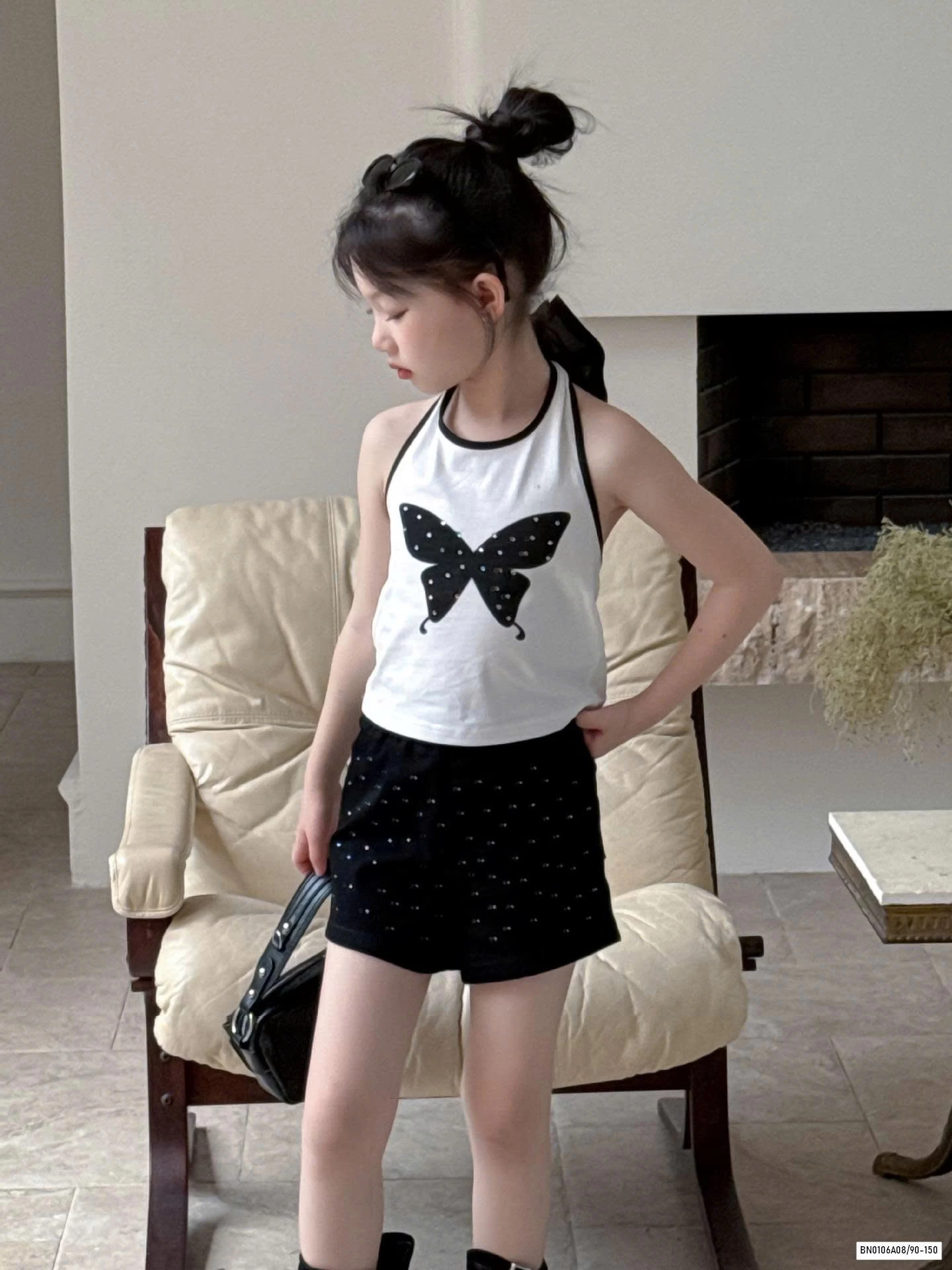 ÁO CÁNH BƯỚM CỔ YẾM