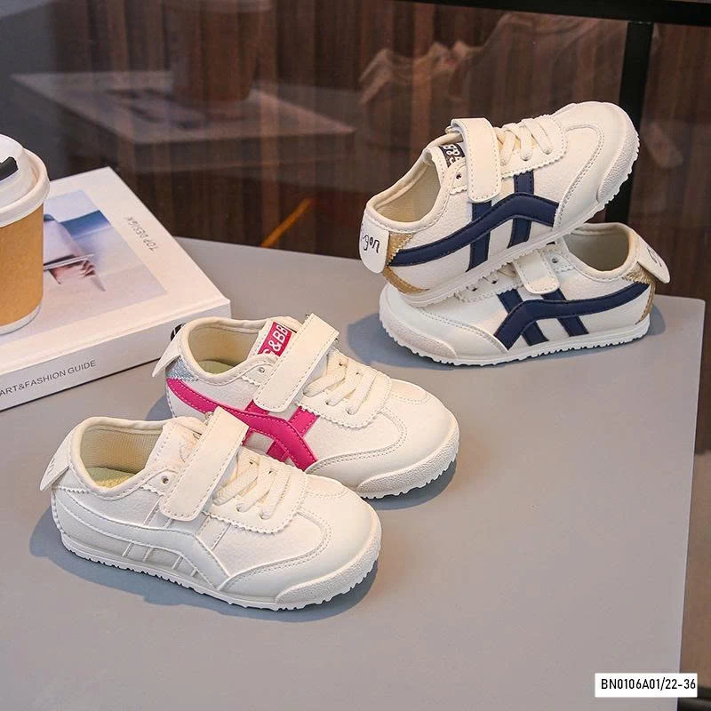 GIÀY THỂ THAO PHỐI VẠCH QUAI DÁN