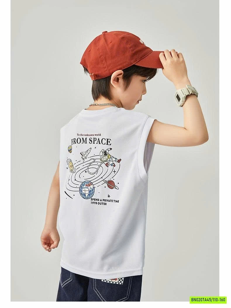 TANKTOP IN VŨ TRỤ