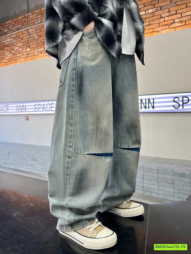 JEANS SUONG BẠC MÀU