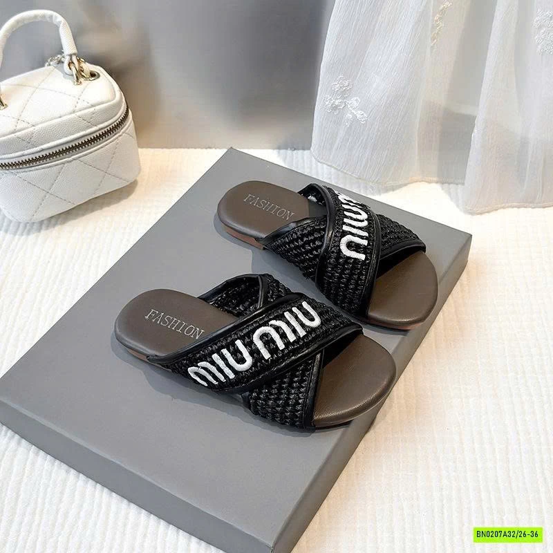 DÉP LÊ MIU QUAI CHÉO