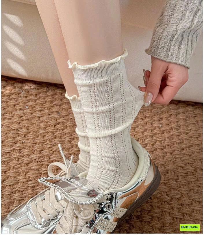 SÉT 5Đ TẤT REN NỮ CAO CỔ