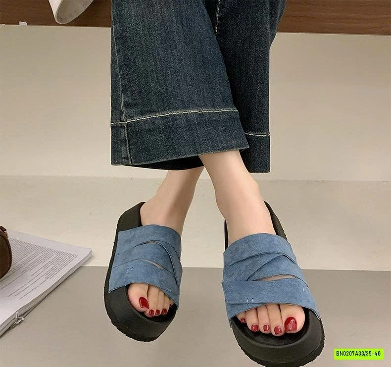 DÉP LÊ ĐẾ CAO QUAI XẾP