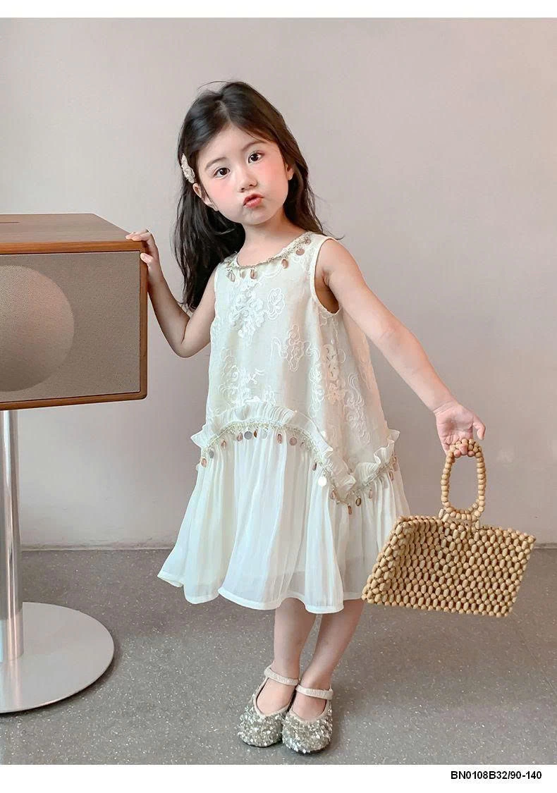 VÁT SÁT NÁCH GẮN ĐÁ SẮC MÀU