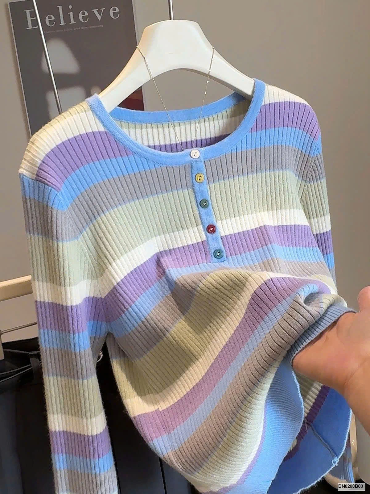 ÁO LEN KẺ SẮC MÀU CÚC NGỰC ANNA