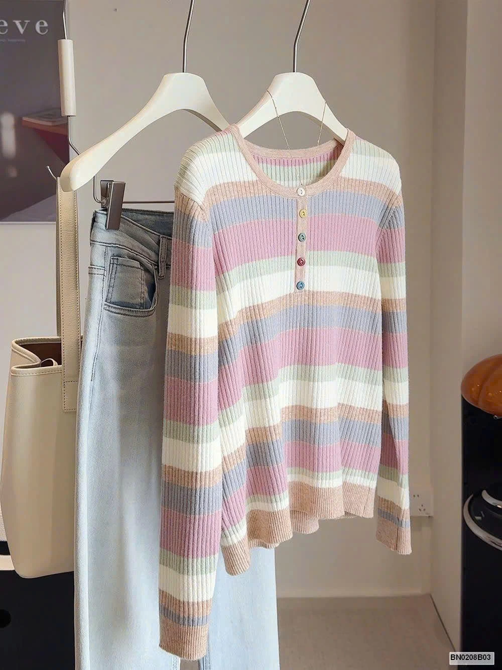 ÁO LEN KẺ SẮC MÀU CÚC NGỰC ANNA