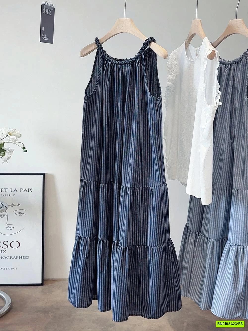 ĐẦM MAXI CỔ YẾM KẺ SỌC ANNA