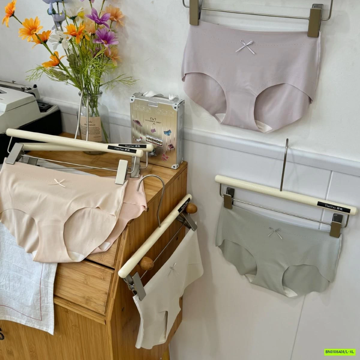 HỘP 5 CHIP BĂNG LỤA KO VIỀN