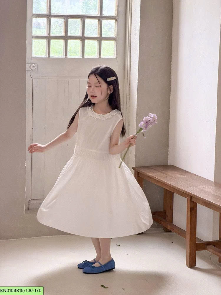 ĐẦM TRẮNG CỔ BÈO SÁT NÁCH