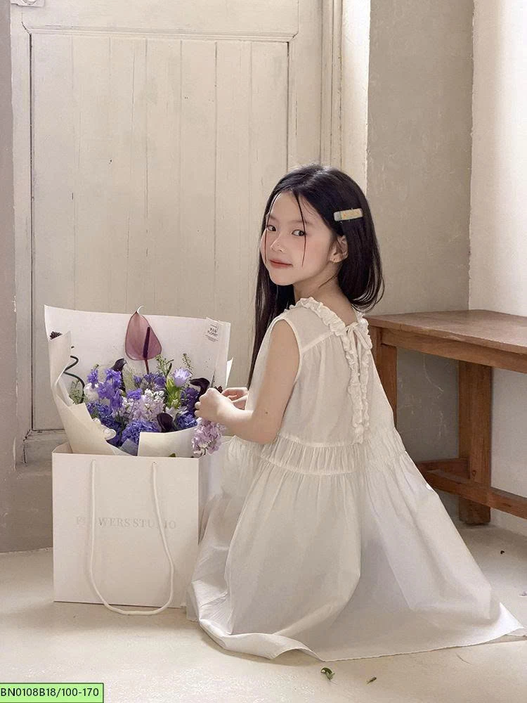 ĐẦM TRẮNG CỔ BÈO SÁT NÁCH