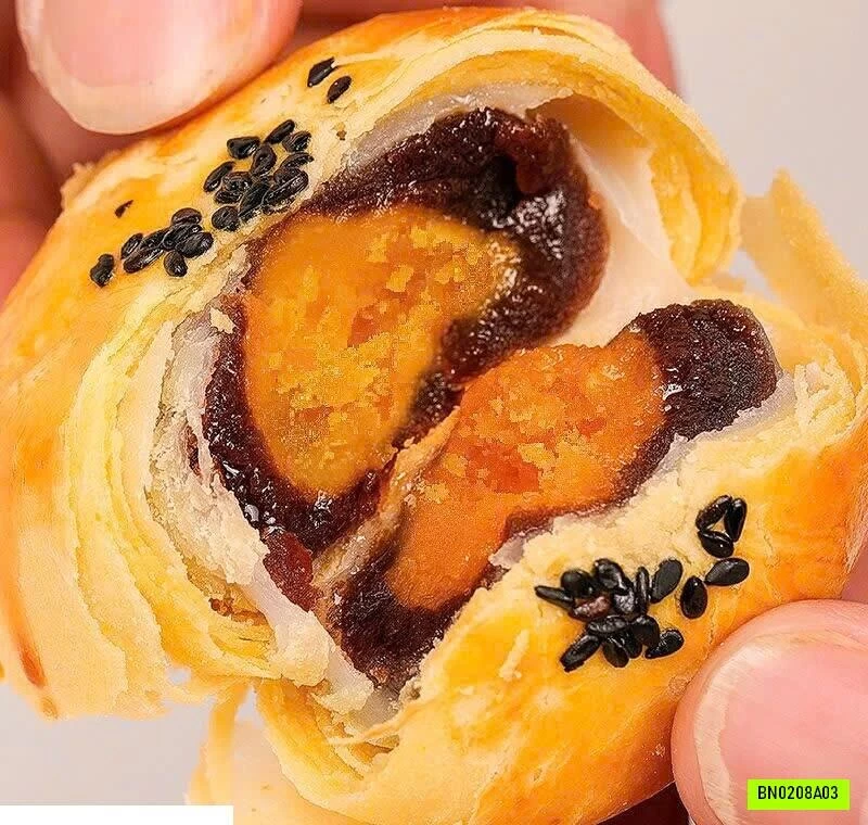 BÁNH NGÀN LỚP NHÂN TRỨNG MUỐI BIBIZAN