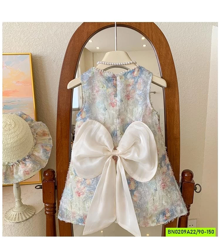 ĐẦM SUÔNG SÁT NÁCH HOA