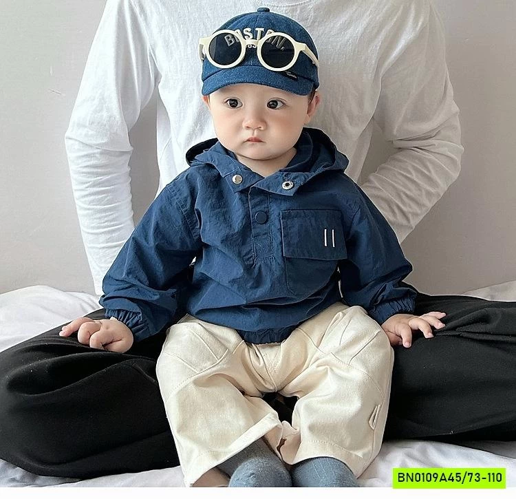 ÁO KHOÁC GIÓ LIỀN MŨ SZ NHÍ