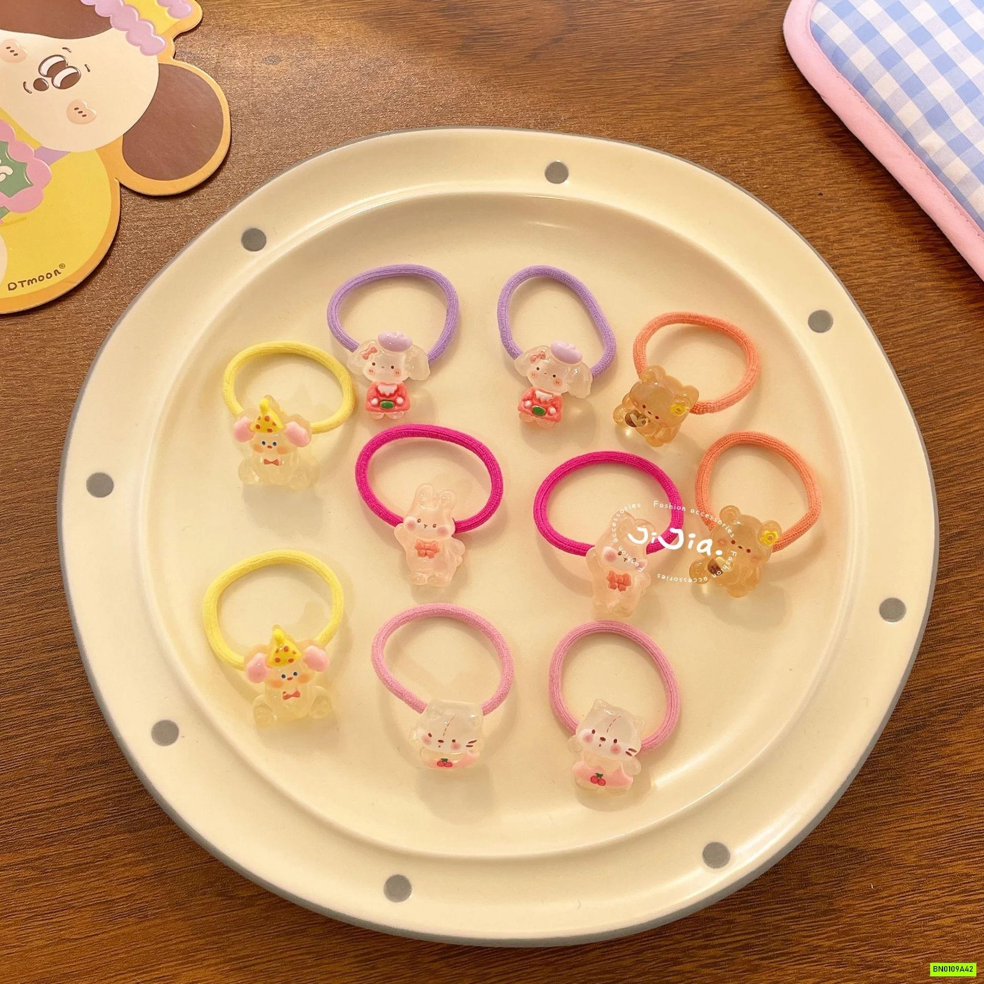 BÌA 5 SÉT BUỘC TÓC THÚ CƯNG DỄ THƯƠNG