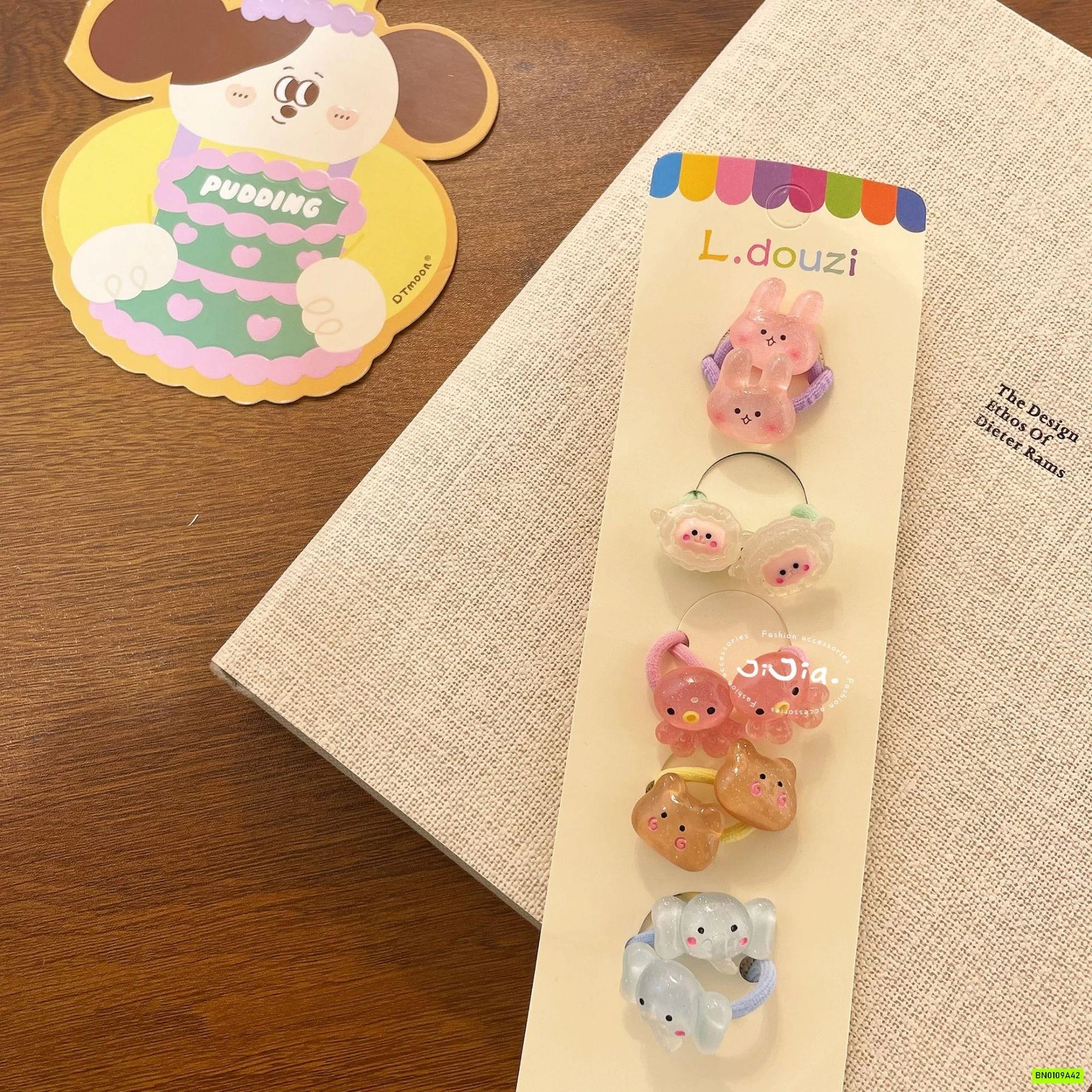 BÌA 5 SÉT BUỘC TÓC THÚ CƯNG DỄ THƯƠNG