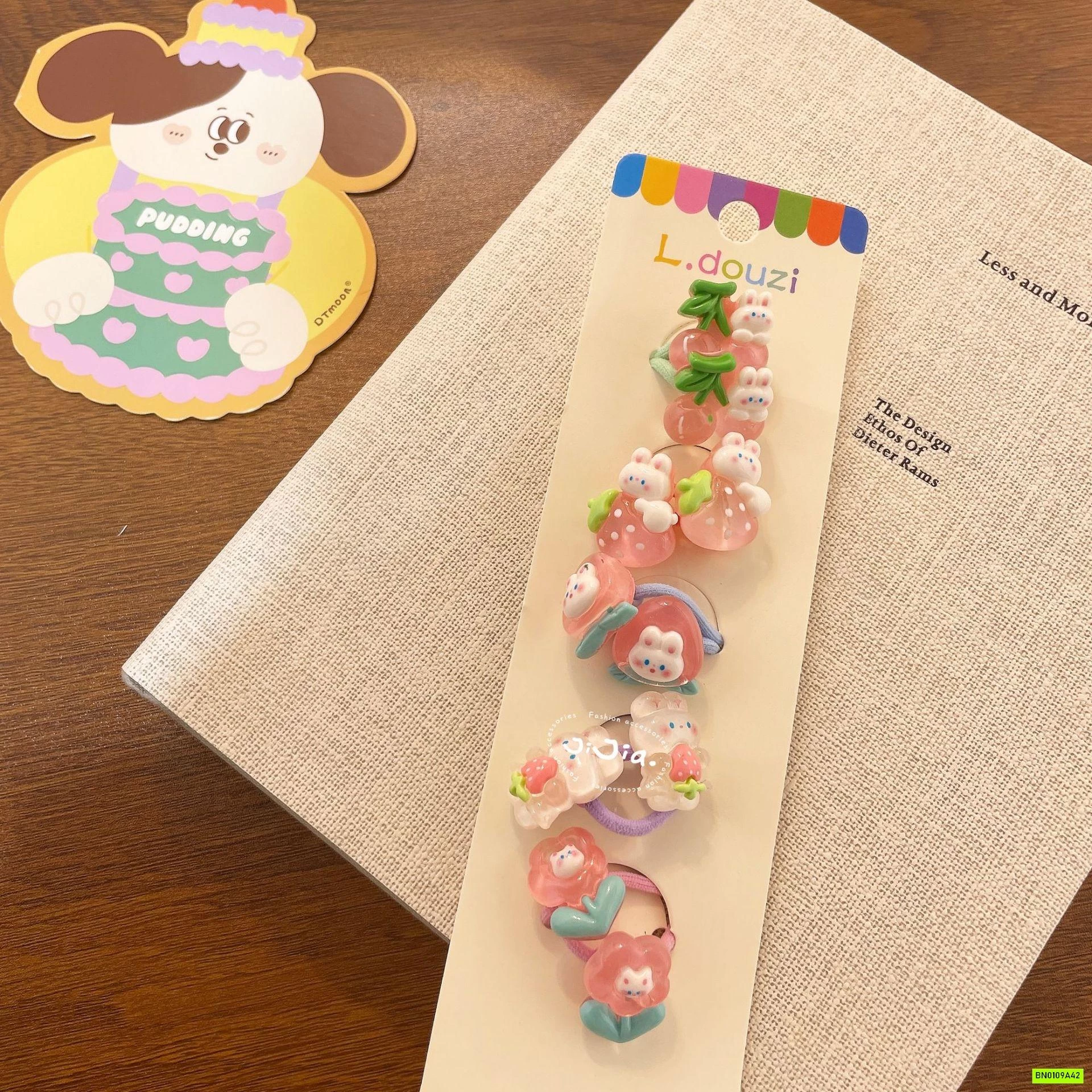 BÌA 5 SÉT BUỘC TÓC THÚ CƯNG DỄ THƯƠNG