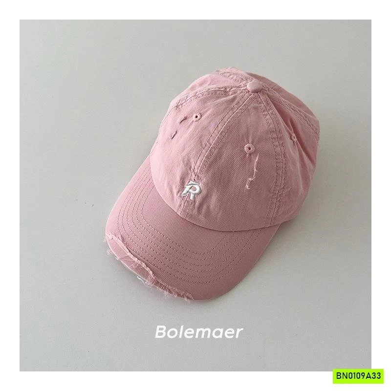 MŨ KẾT RÁCH CHỮ R