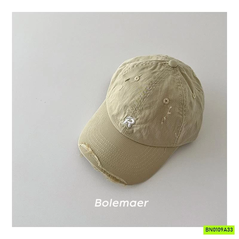 MŨ KẾT RÁCH CHỮ R